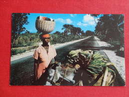 > Antilles > Haiti W.I.     Marketwomen St Marc Road  Not Mailed -------------ref 1051 - Haïti