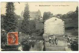 Carte Postale Ancienne Rochechouart - Le Lavoir De L'Oiseau Bleu - Métiers, Laveuses, Lavandières - Rochechouart