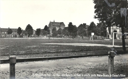 NORD PAS DE CALAIS - 62 - PAS DE CALAIS - CPSM - AIRE SUR LA LYS - Le Parc Des Sports Et Carmel - Aire Sur La Lys