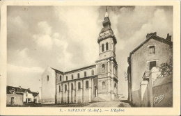 44 - SAVENAY -  Vue De L'Eglise Et De Quelques Maisons Aux Alentours - Savenay