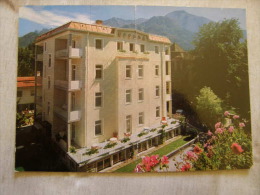 Deutschland - Pension Reseda - Bad Reichenhall   Strong Middle Crease    D108160 - Bad Reichenhall