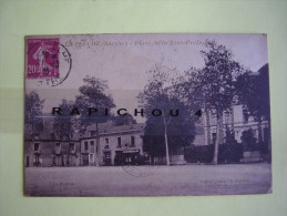 Delcampe - CPA - LA FLECHE  (Sarthe) - Place De La Sous-Préfecture - La Fleche