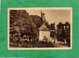 Le Cateau Monument Aux Morts 1914-1918 - Le Cateau