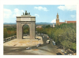 Cp, Espagne, Madrid, Arc De Tiomphe - Madrid