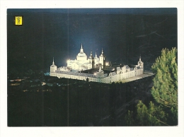 Cp, Espagne, El Escorial, Vue Générale Du Monastère Illuminé - Madrid