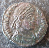 Roman Empire - #389 - Valentinianus I - SECVRITAS REI PVBLICAE - VF! - El Bajo Imperio Romano (363 / 476)