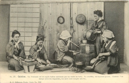 Japon - La Cuisine- Les Fournaux Sont En Argile Battue ...n° 27 - édit; K.F.n°763 - CPA ( 2 Scans) - Zonder Classificatie