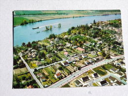 Carte Postale Ancienne : PORCHEVILLE : Vue Aérienne , La Seine - Porcheville