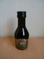 Alcool Mignonnette Vide BAILEYS - Miniatures