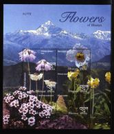 Bhutan - 2002 Flowers Kleinbogen MNH__(THB-1175) - Bhoutan