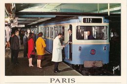 CPA-1975-PARIS-METRO-RAME SUR PNEUMATIQUE EN STATION-TBE-LUXE - Subway