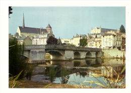 Cp, 86, Poitiers, Les BOrds Du Clain - Poitiers