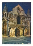 Cp, 86, Poitiers, Eglise Notre-Dame-la-Grande Illuminée, La Façade - Poitiers