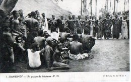 Afrique Noire  Dahomey - Bénin :  Groupe De Féticheurs   (voir Scan) - Dahomey