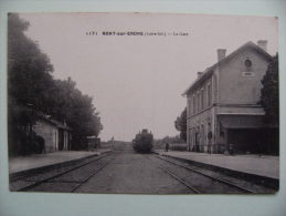 CPA Nort Sur Erdre 44 - La Gare - Vue Générale Et Train  A Voir ! - Nort Sur Erdre