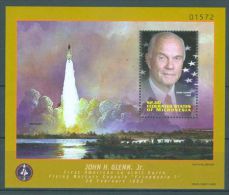 Micronesia - 1998 John Glenn Block (2) MNH__(TH-2904) - Mikronesien