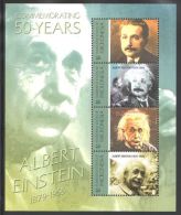 Micronesia - 2005 Albert Einstein Kleinbogen MNH__(THB-2059) - Micronesia