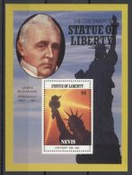 Nevis - 1986 Statue Of Liberty Block (4) MNH__(TH-12641) - St.Kitts En Nevis ( 1983-...)