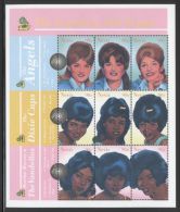 Nevis - 2000 Female Singers Kleinbogen MNH__(THB-4772) - St.Kitts En Nevis ( 1983-...)