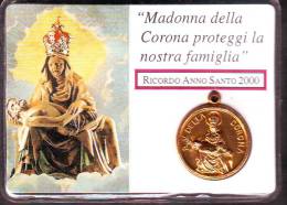 Medaglietta Madonna Della Corona Anno Santo 2000, Custodia Plastificata - Autres & Non Classés