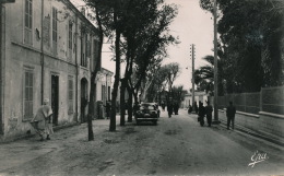 AFRIQUE - ALGERIE - M'SILA - Hôtel De France Et Avenue De Bou-Saada (1960) - M'Sila