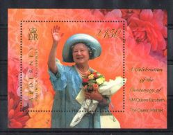 Alderney - 2000 Elizabeth Block MNH__(TH-5003) - Alderney