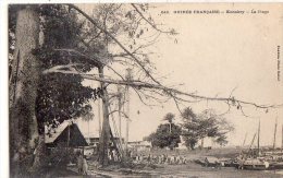 Afrique Noire  Guinée  Conakry:   La Plage    (voir Scan) - Guinée