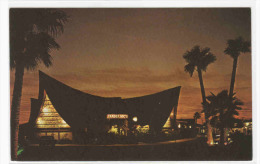 Trader Vic's Restaurant At Night Scottsdale Arizona Postcard - Scottsdale
