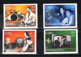 Ireland - 2001 Broadcasting MNH__(TH-9680) - Unused Stamps
