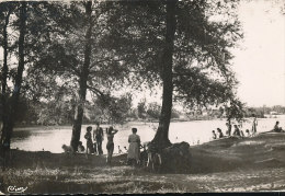 N N 758/C  P S M  -CASTELSARRASIN  (82) LA PLAGE SUR LA GARONNE - Castelsarrasin