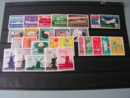 == Niederlanden Lot ** MNH - Colecciones Completas