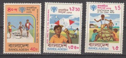 BANGLADESH, 1979, International Year Of The Child, Set 3 V, Children Playing, Kites, MNH, (**) - Bangladesch