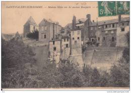 80. Somme . Saint Valéry  Sur Somme : Maisons Baties Sur Les Anciens Remparts . - Saint Valery Sur Somme