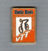 Pin´s  Sport  Cyclisme  V T T  Avec  Uncle Ben´s  Partenaire Officiel Du Championnat De France 1992 - Radsport