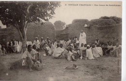 Afrique Noire   Soudan:   Leçon De Catéchisme    (Voir Scan ) - Sudan