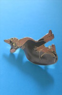 BROCHE ... CHAT ... SPHINX - Brooches