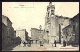 CPA ANCIENNE- FRANCE- SIGEAN (11)- LA PLACE EN HIVER ET L'EGLISE- ATTELAGE TOMBEREAU- ANIMATION- CHIENS- LAMPADAIRE - Sigean