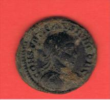 MONEDA ROMANA - Constantine II, Uncleaned Roman Coin, DOMINOR NOSTROR CAESS - Andere & Zonder Classificatie