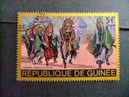 REPUBLIQUE DE GUINEE  -- THEMA SCOUTISME -- JAMBOREE -- SCOUTS  Yvert & Tellier Nº 349 º FU - Usados