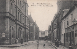 60 - GRANDVILLIERS / L'HOTEL DE VILLE ET HALLE AU BLE - Grandvilliers