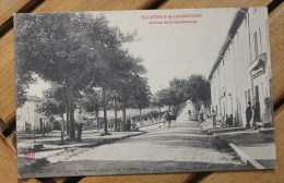 Carte Postale Ancienne St Laurent De Chamousset Avenue De La Gendarmerie - Saint-Laurent-de-Chamousset