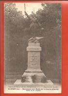 St Céré  Monument Aux Morts - War Memorials