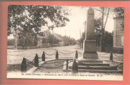 Arès  Monument Aux Morts - War Memorials