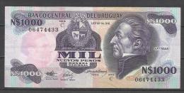 URUGUAY . BILLET DE 1000 PESOS . - Uruguay