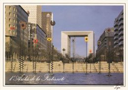 Cp , 92 , LA DÉFENSE , L'Arche De La Fraternité - La Defense