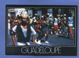 DOM TOM - Guadeloupe - POINTE A PITRE - Carnaval - Outre Mer - FWI - Défilé De Rue - Publicité Mobil - Masque - Pointe A Pitre