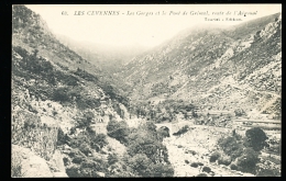 30 VALLERAUGUE / Les Cévénnes, Les Gorges Et Le Pont De Grimal Route De L'Aigoual / - Valleraugue