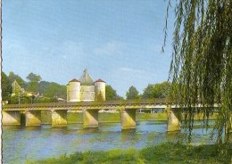 PEYREHORADE: Le Château De Montréal. Le Pont Sur Les Gaves Réunis - Peyrehorade