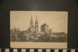 CP, 03, Moulins Cathedrale Et Prison Edition F Desvaux - Moulins