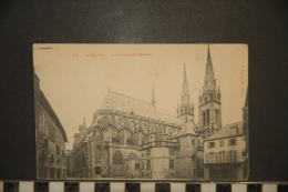 CP, 03, Moulins La Cathedrale Abside N°213 Edition P Paquet - Moulins